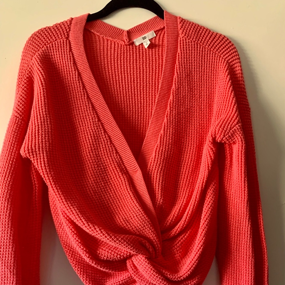 Tie Knot Sweater
